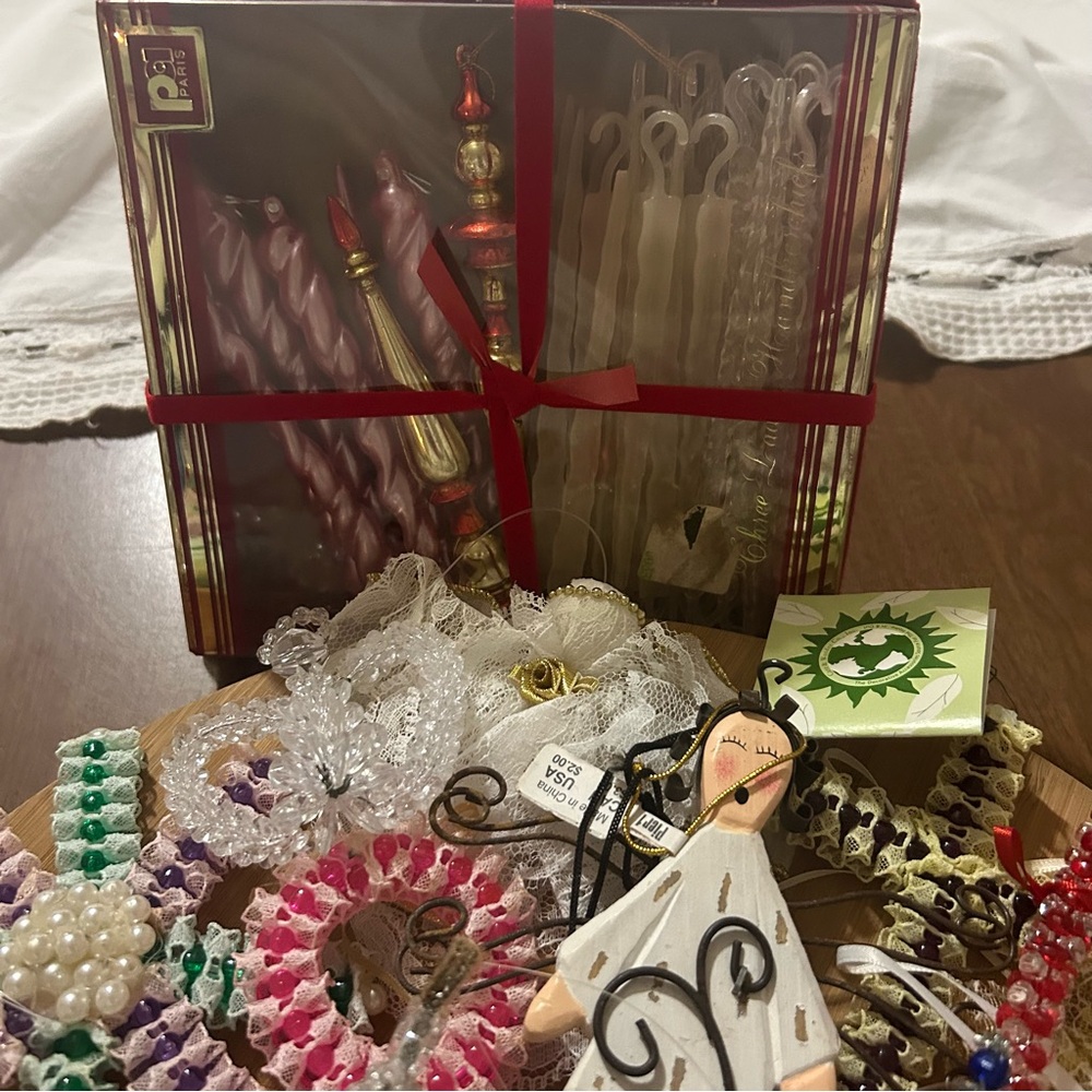 Vintage Christmas Ornaments - Picture 4 of 5